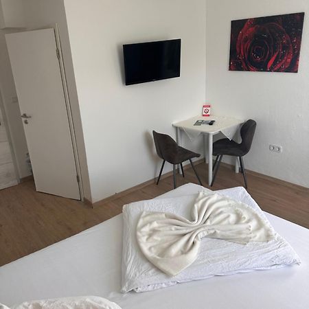 Gaestehaus Uezel FDH Esterno foto