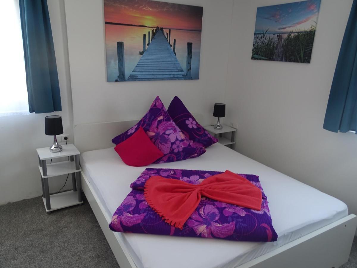 Gaestehaus Uezel FDH Esterno foto