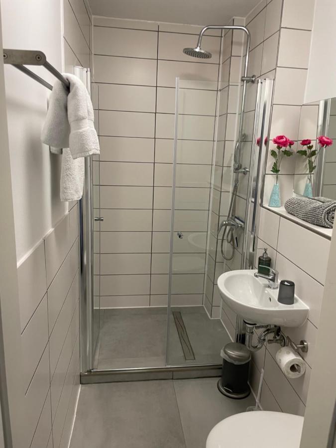 Gaestehaus Uezel FDH Esterno foto