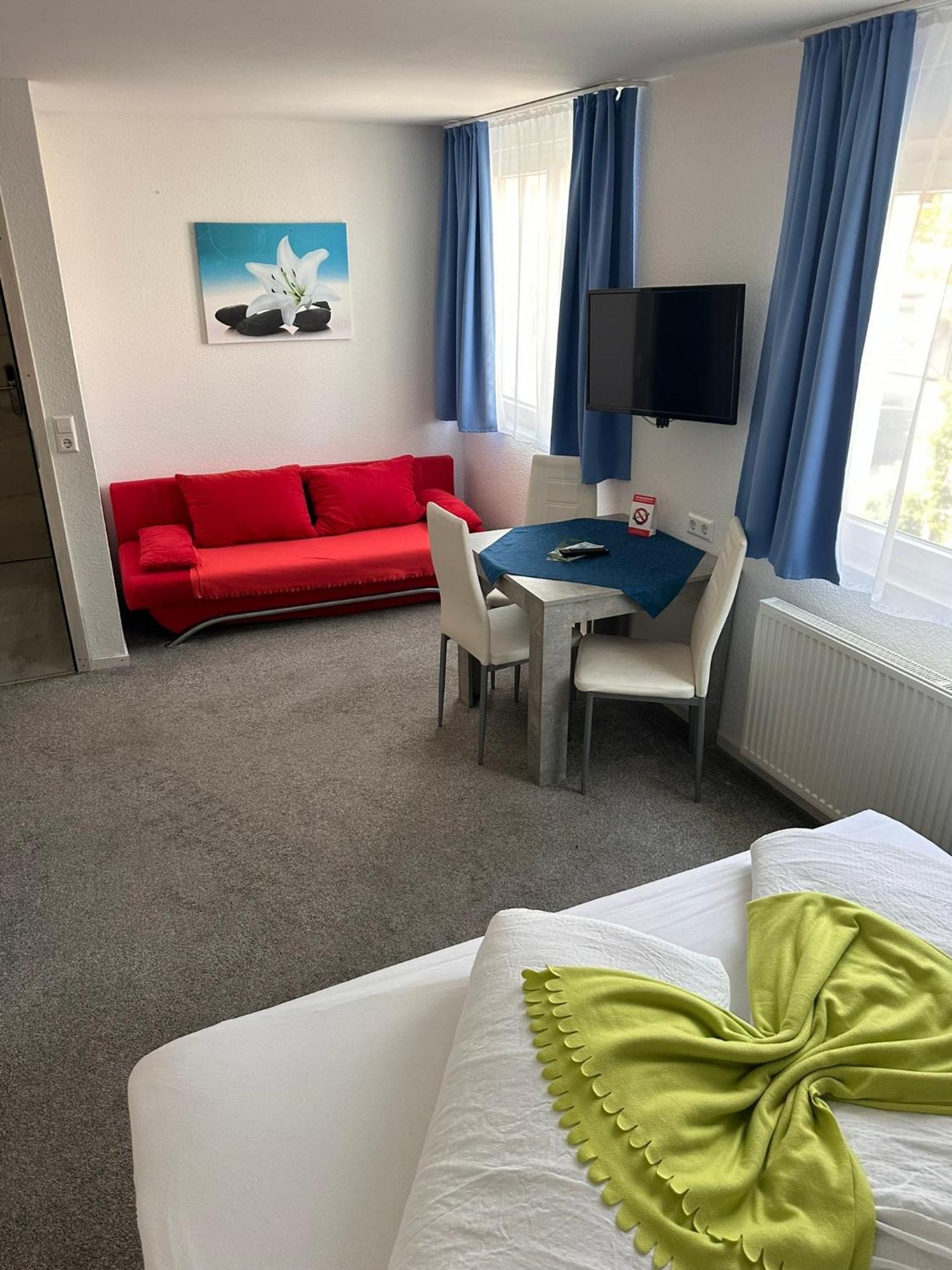 Gaestehaus Uezel FDH Esterno foto