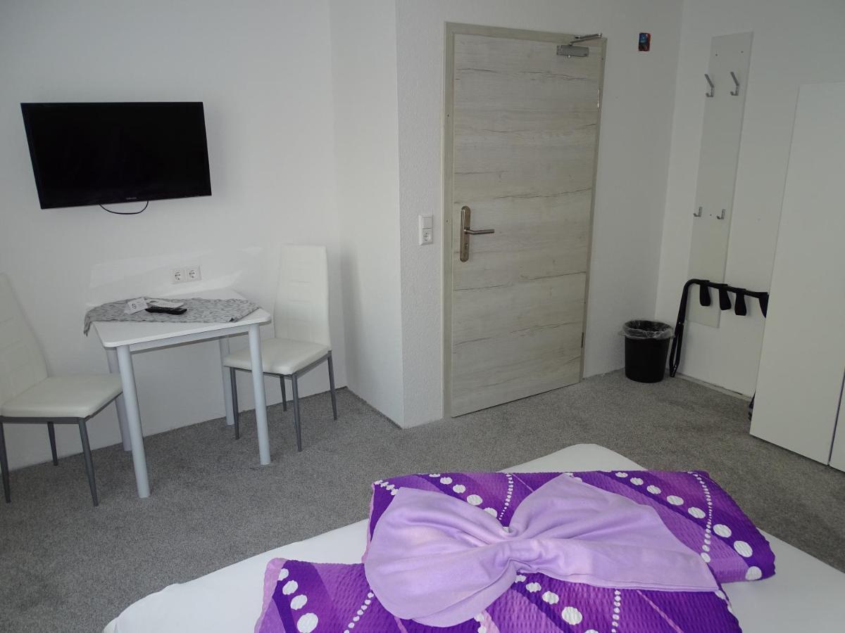 Gaestehaus Uezel FDH Esterno foto