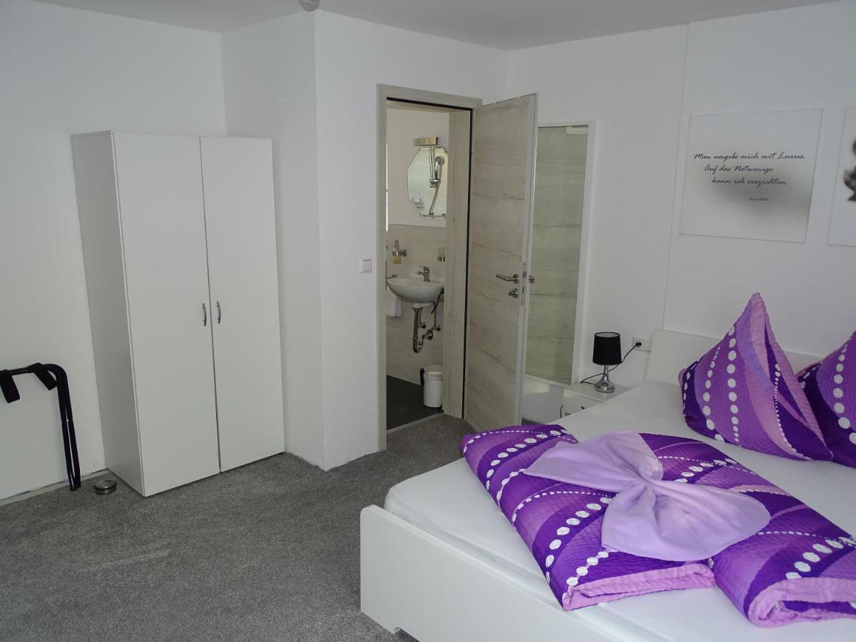 Gaestehaus Uezel FDH Esterno foto